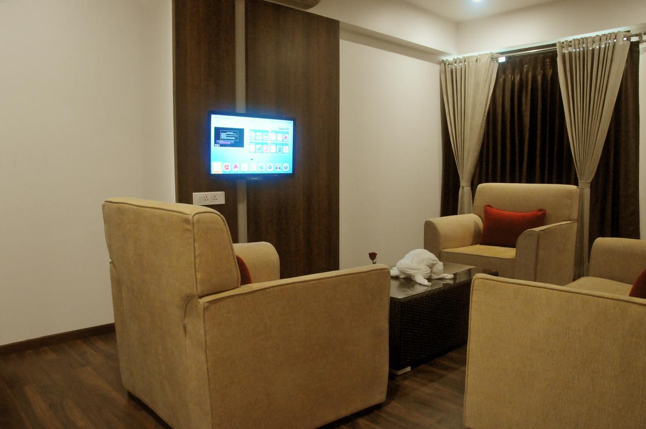 Hotel 3 Leaves Kolhapur Esterno foto