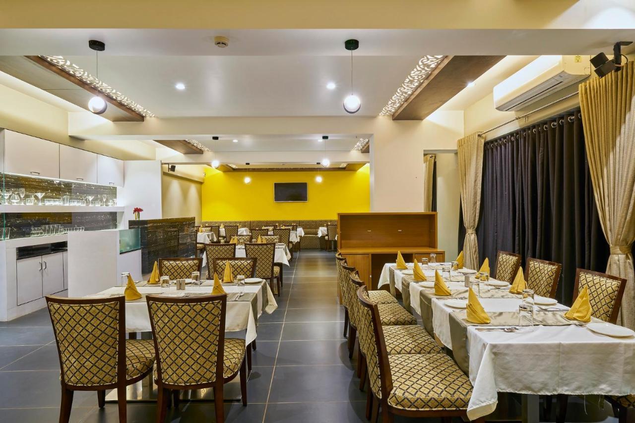 Hotel 3 Leaves Kolhapur Esterno foto